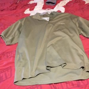 Columbia Short Sleeve